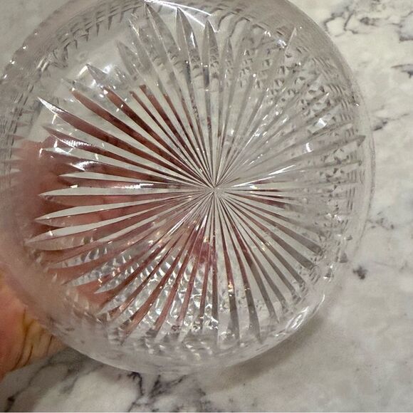 Elegant Clear Glass Vase "baccarat style" - Picture 7 of 11